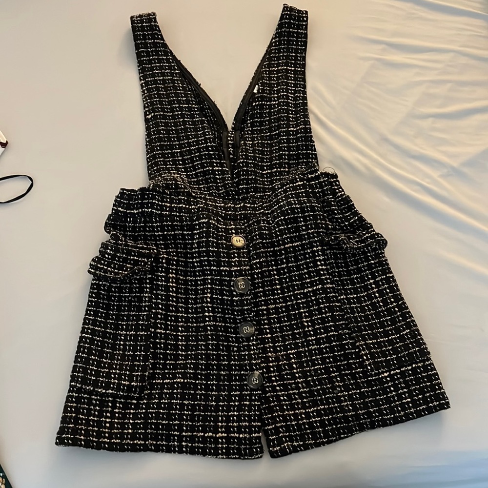 Overall dress. SHEIN size M